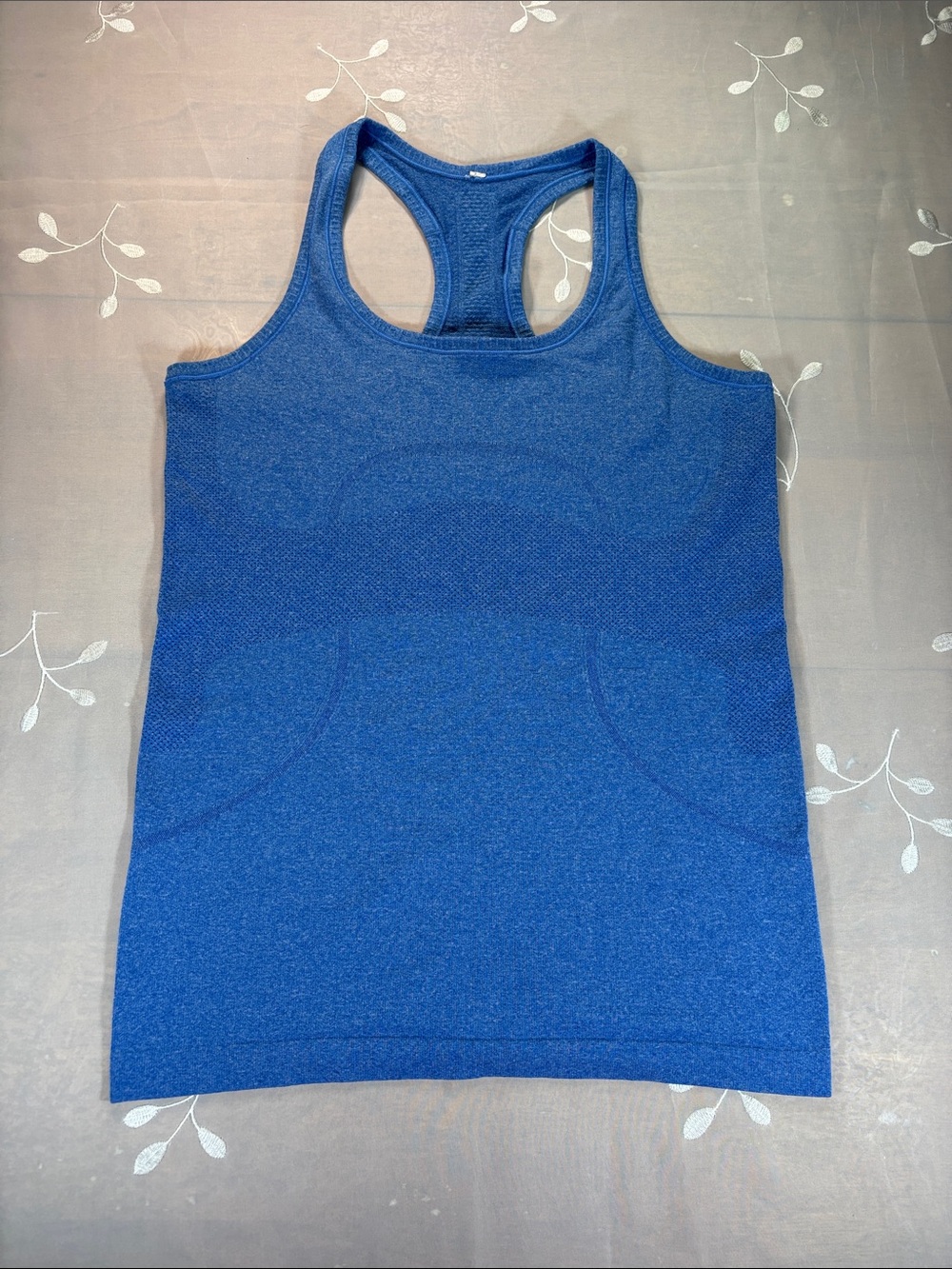 Lululemon Blue Racerback Tank Top - Women Sz M-L Breathable Sporty Fabric